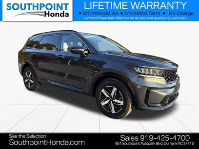 Used 2022 Kia Sorento EX w/ Panoramic Sunroof Package