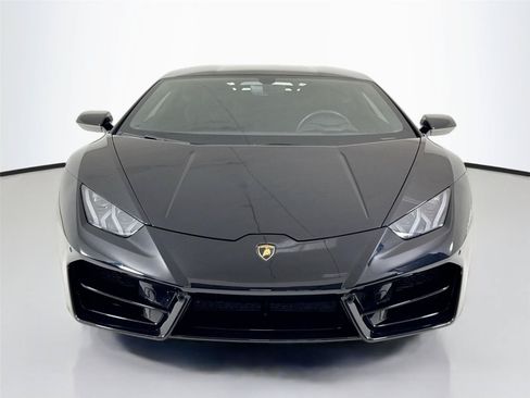 Used 2018 Lamborghini Huracan LP 580-2 RWD image 11