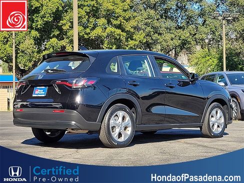 Certified 2023 Honda HR-V LX image 2