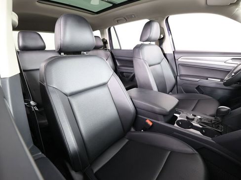 Used 2019 Volkswagen Atlas SEL R-Line image 25