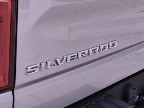 Used 2019 Chevrolet Silverado 1500 RST w/ All-Star Edition AWD/4WD image 13