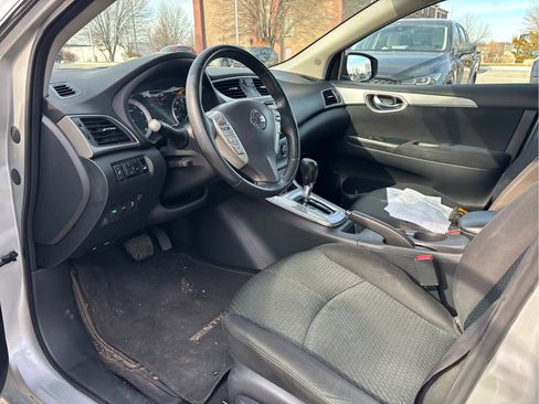 Used 2014 Nissan Sentra SR w/ SR Driver Package image 6