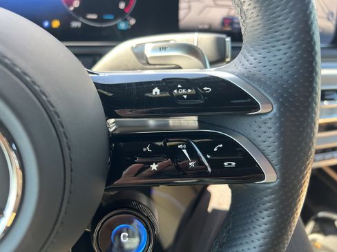 Certified 2025 Mercedes-Benz G 63 AMG 4MATIC image 20