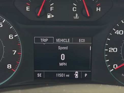 Used 2025 Chevrolet Malibu RS w/ LPO, Floor Liner Package FWD image 17