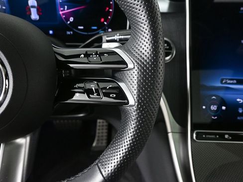 Certified 2025 Mercedes-Benz GLC 300 4MATIC image 11