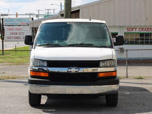 Used 2012 Chevrolet Express 3500 LT w/ LT Preferred Equipment Group RWD image 2