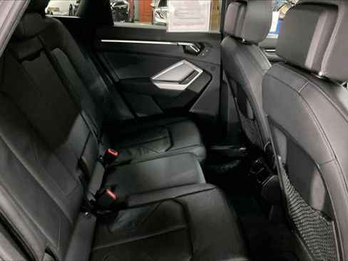 Used 2023 Audi Q3 2.0T Premium w/ Convenience Package image 29