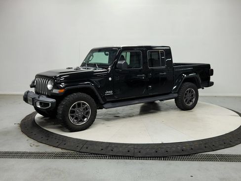 Used 2022 Jeep Gladiator Overland w/ Popular Equipment Package AWD/4WD image 4