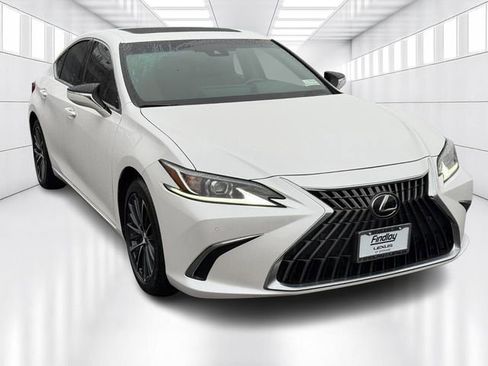 Certified 2024 Lexus ES 350 w/ Premium Package image 3