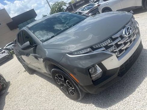 Used 2023 Hyundai Santa Cruz SEL AWD/4WD image 3