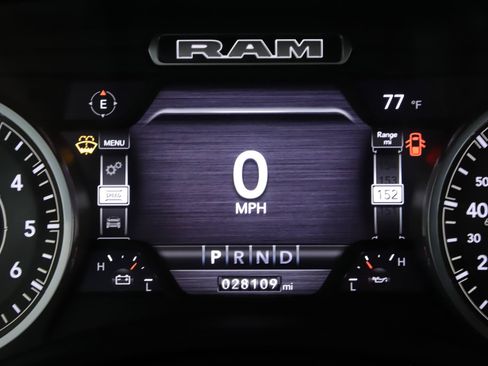 Used 2022 RAM 1500 Big Horn AWD/4WD image 11