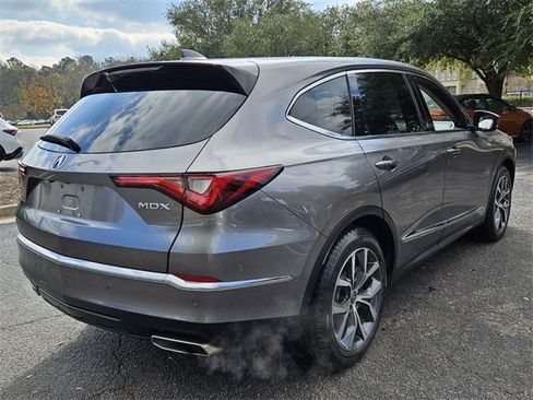 Used 2022 Acura MDX FWD w/ Technology Package image 12