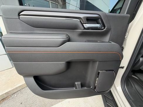 New 2026 GMC Sierra 2500 AT4 w/ AT4 Premium Plus Package AWD/4WD image 25