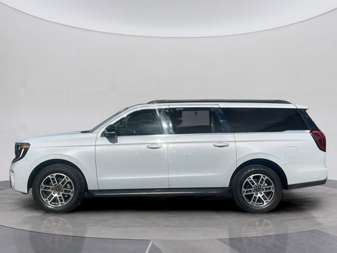 Certified 2025 Ford Expedition Max Active AWD/4WD image 2