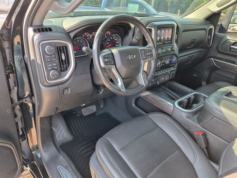 Used 2022 Chevrolet Silverado 3500 LTZ w/ LTZ Plus Package AWD/4WD image 14