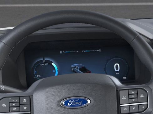 New 2025 Ford F150 Lightning Lariat w/ Max Trailer Tow Package image 13