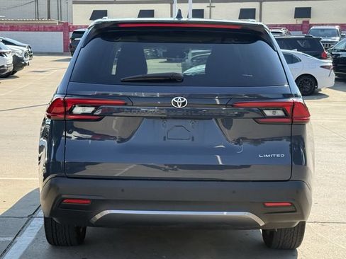 Used 2026 Toyota Grand Highlander FWD image 5