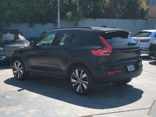 Used 2021 Volvo XC40 P8 Recharge w/ Advanced Package AWD/4WD image 5