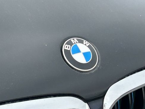 Used 2019 BMW 530e image 10