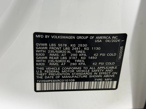 Used 2024 Volkswagen ID.4 S RWD image 23