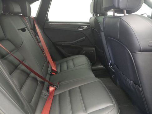 New 2026 Porsche Macan GTS AWD/4WD image 27