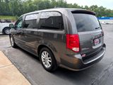 Used 2016 Dodge Grand Caravan SXT image 6