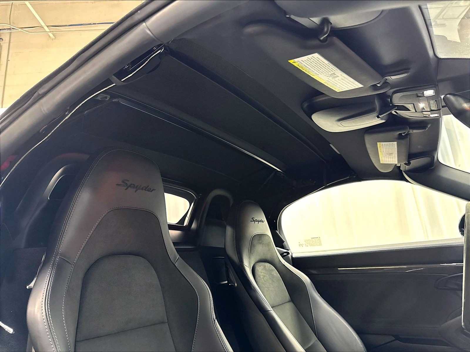 Used 2022 Porsche 718 Boxster Spyder RWD image 26