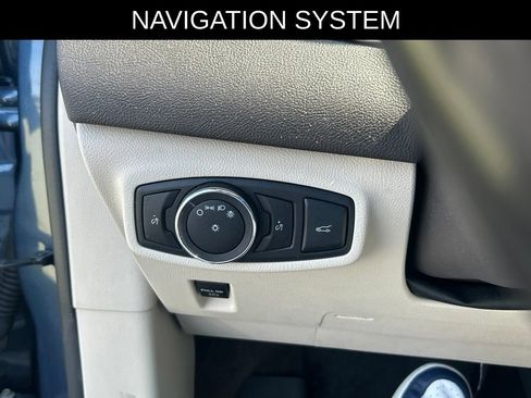 Used 2018 Lincoln MKC Select w/ Select Plus Package AWD/4WD image 17