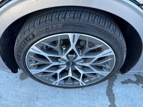 Used 2025 Genesis G90 3.5T image 20