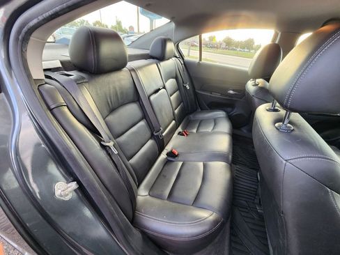 Used 2013 Chevrolet Cruze LTZ image 18