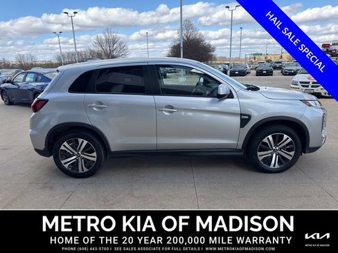 Used 2025 Mitsubishi Outlander Sport ES AWD/4WD image 6