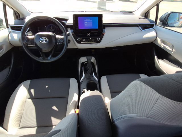 Used 2026 Toyota Corolla LE w/ LE Premium Package FWD image 18