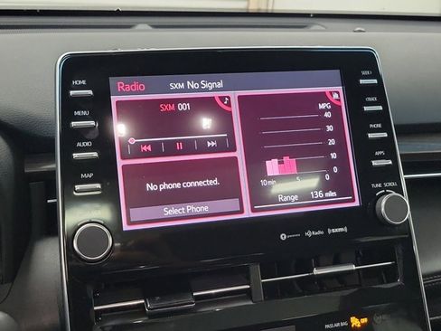 Used 2022 Toyota Avalon XLE image 28