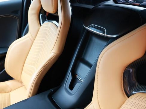 Used 2020 Chevrolet Corvette Stingray Premium Cpe w/ 3LT Preferred Equipment Group RWD image 43