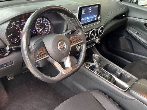 Used 2022 Nissan Sentra SV FWD image 17