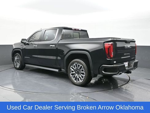 Used 2023 GMC Sierra 1500 Denali Ultimate image 8