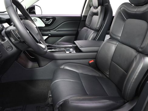 New 2026 Lincoln Aviator Reserve AWD/4WD image 13