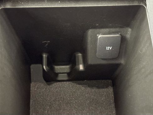 Used 2021 Ford Mustang Mach-E GT image 40