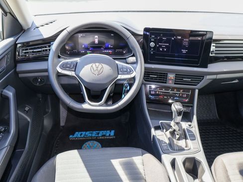 Used 2025 Volkswagen Jetta S image 16