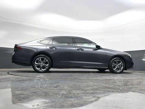 Used 2024 Honda Accord EX-L image 34