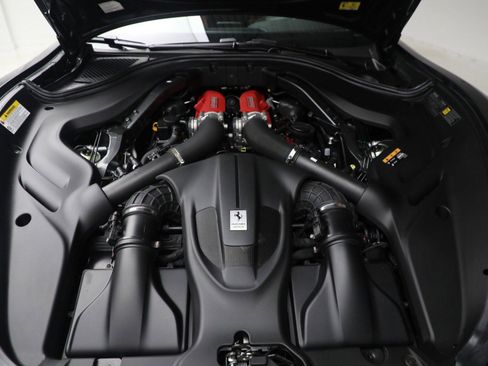 Certified 2024 Ferrari Roma image 28