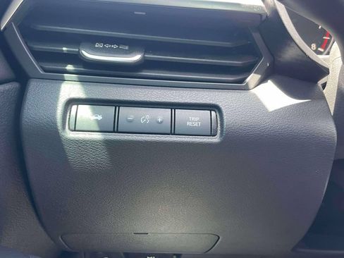 Used 2020 Nissan Altima 2.5 SR FWD image 18