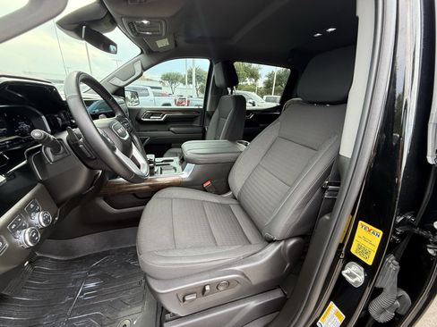 Used 2024 GMC Sierra 1500 Elevation AWD/4WD image 27