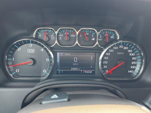 Used 2015 Chevrolet Tahoe LT w/ Luxury Package AWD/4WD image 32
