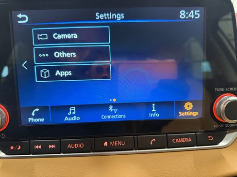 Used 2025 Nissan Sentra SV w/ SV Premium Package FWD image 34