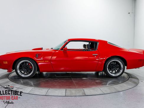 Used 2013 Chevrolet Camaro SS w/ SS Performance Package image 11