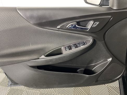 Used 2020 Chevrolet Malibu LS image 13