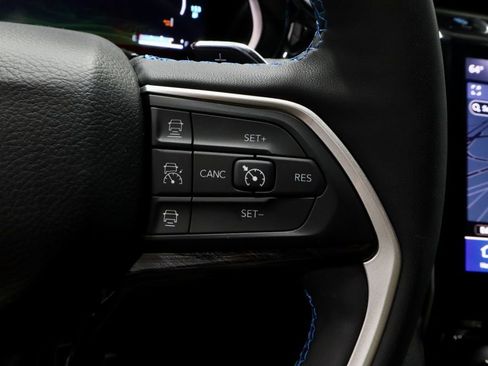 Used 2022 Jeep Grand Cherokee Trailhawk w/ Luxury Tech Group III AWD/4WD image 30