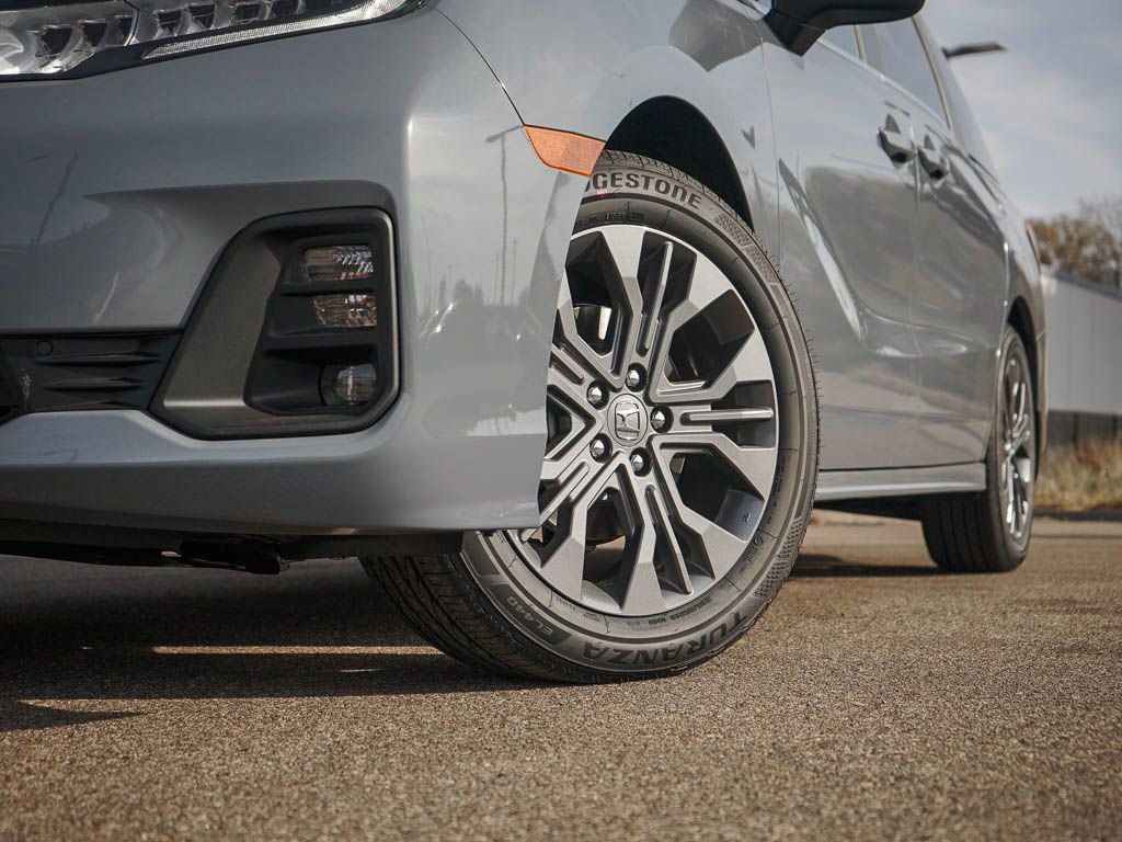 New 2027 Honda Odyssey Touring image 6