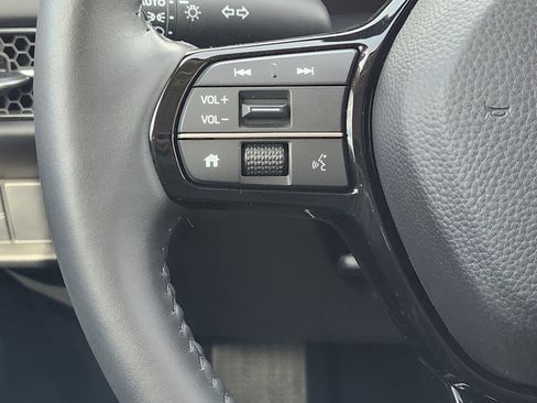 Certified 2024 Honda HR-V EX-L image 28